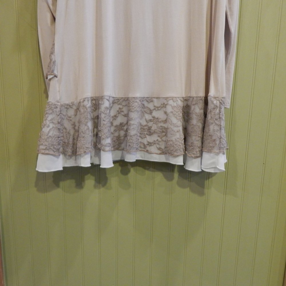 Hyped Unicorn Ruffle Top Various Sizes - Picture 5 of 10